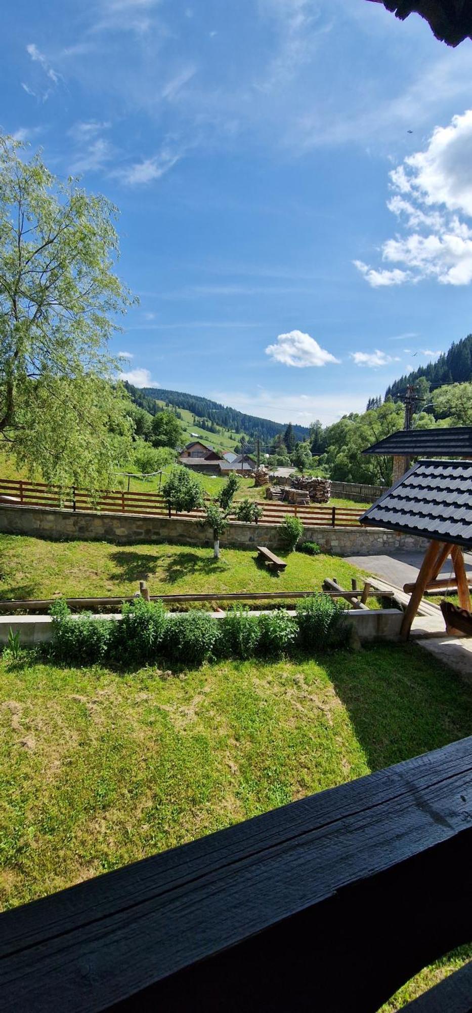 Отель Casa Agroturistica Tarancuta Din Ватра Молдовицей Экстерьер фото