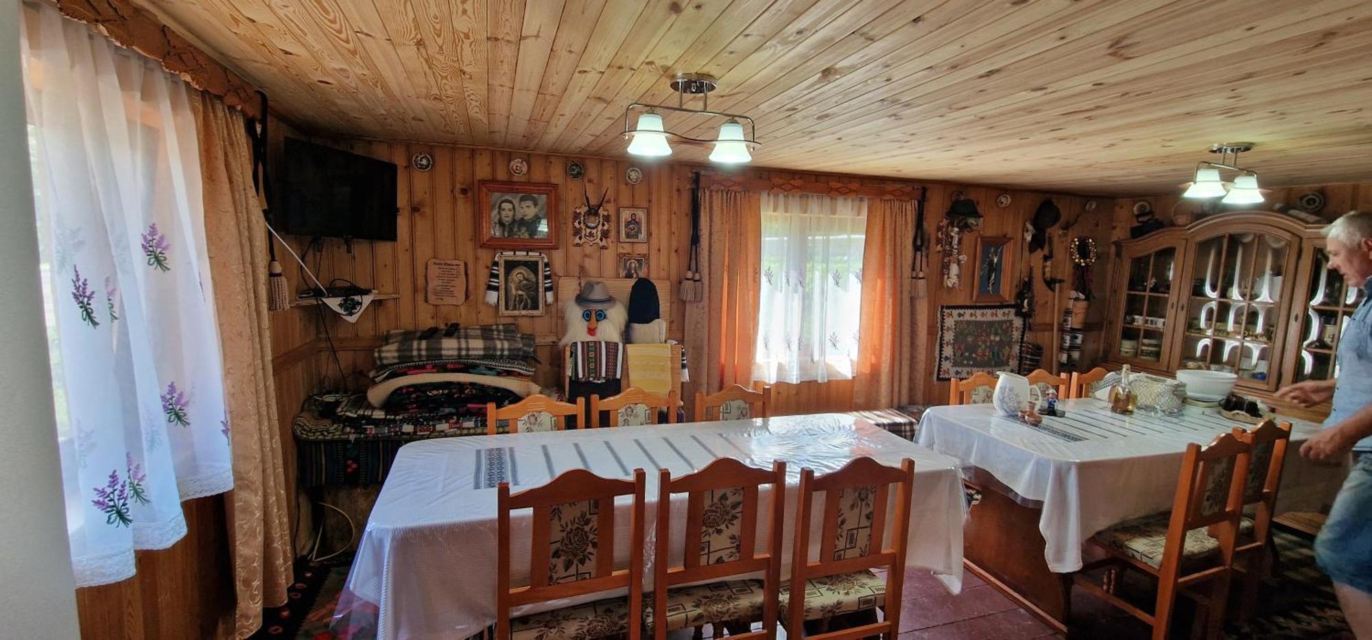 Отель Casa Agroturistica Tarancuta Din Ватра Молдовицей Экстерьер фото