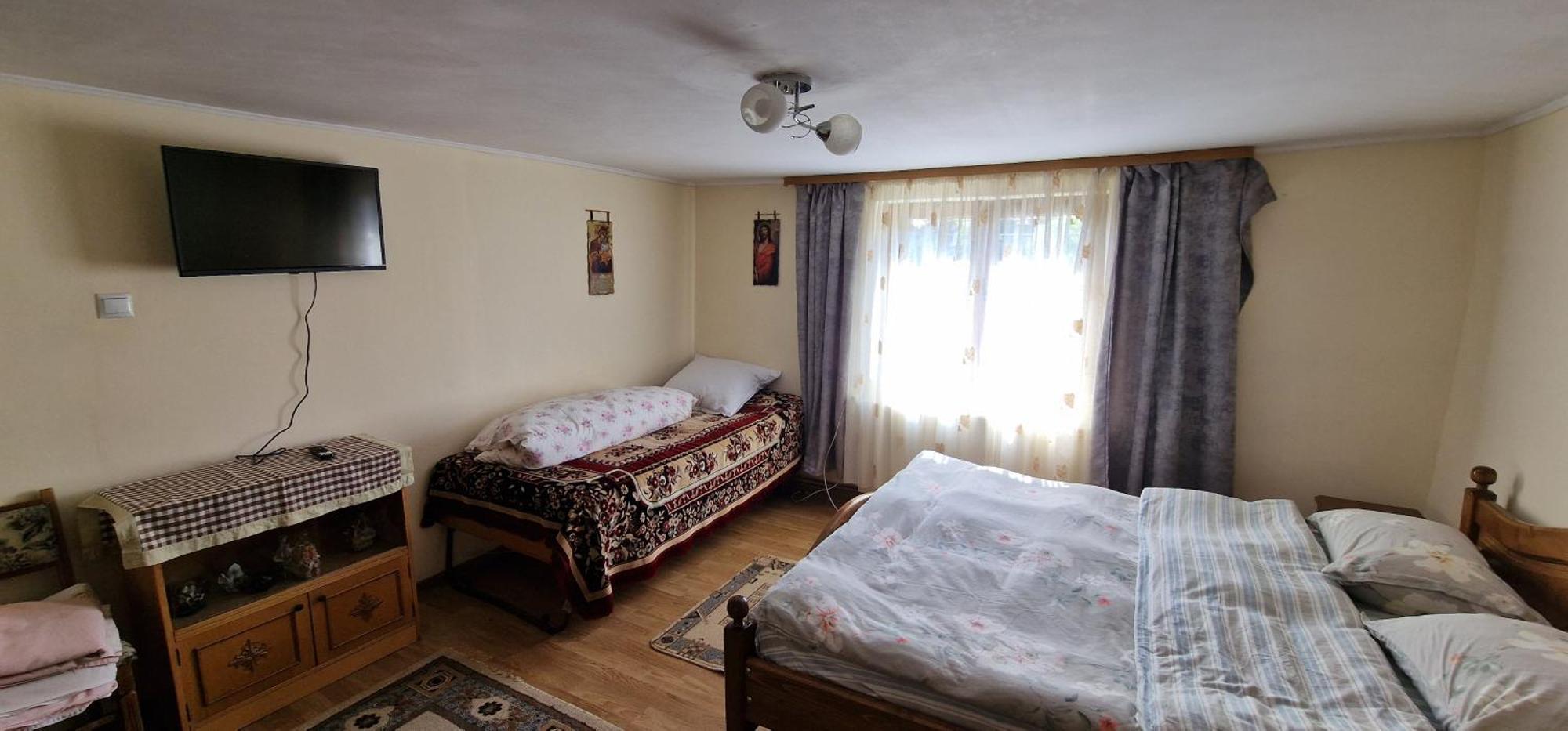 Отель Casa Agroturistica Tarancuta Din Ватра Молдовицей Экстерьер фото