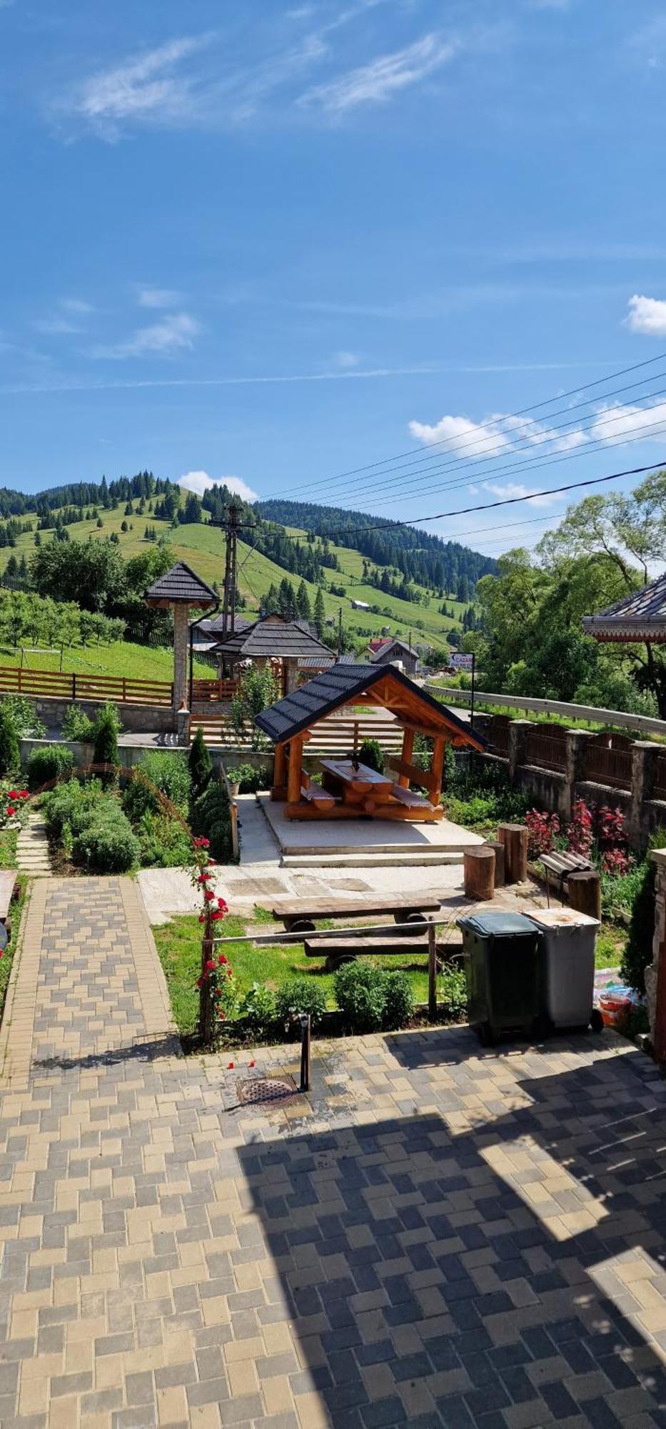 Отель Casa Agroturistica Tarancuta Din Ватра Молдовицей Экстерьер фото